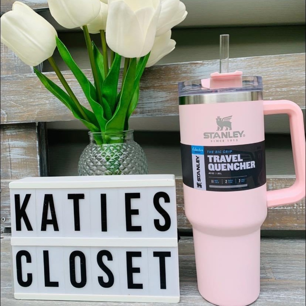 NWT PETAL HTF STANLEY!